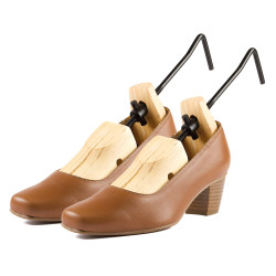 Paire d'embauchoirs