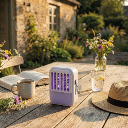 Lampe nomade anti moustique