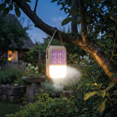 Lampe nomade anti moustique